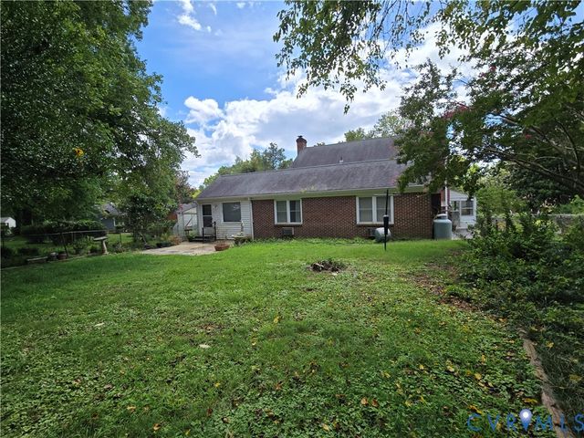 207 Fayette St, Farmville, VA 23901