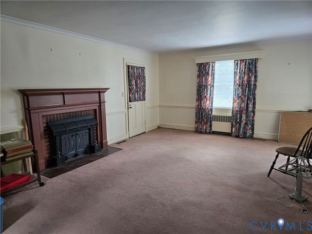 207 Fayette St, Farmville, VA 23901