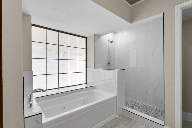 5202 Hollow Bend Lane, Garland, TX 75043