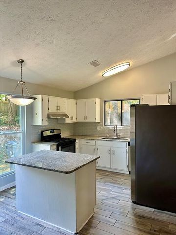 3897 Murdock Lane, Duluth, GA 30096