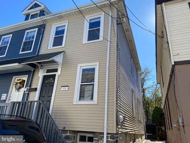 810 PINE ST, Easton, PA 18042