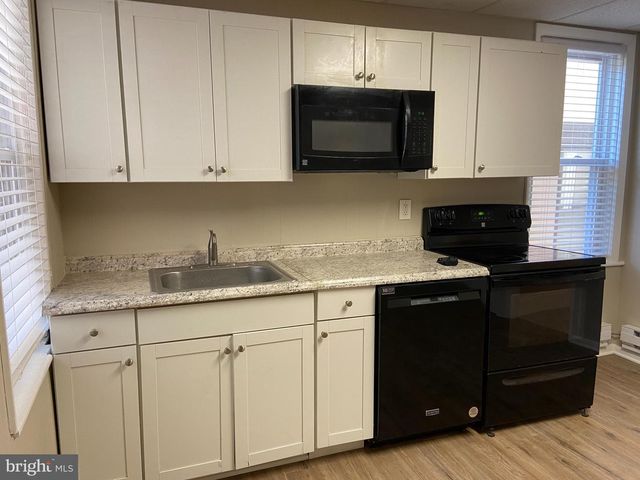 810 PINE ST, Easton, PA 18042