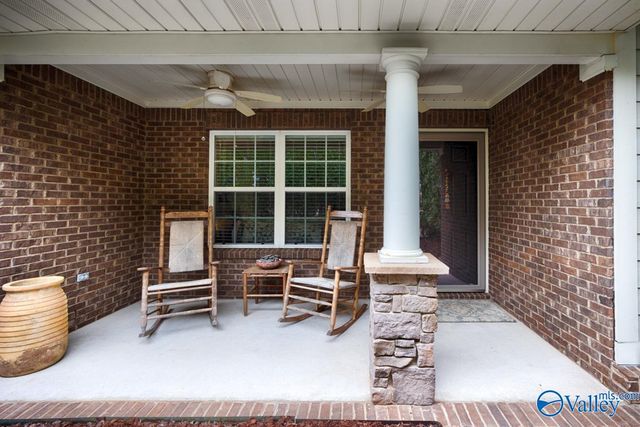 55 Moore Farm Circle NW 55, Huntsville, AL 35806