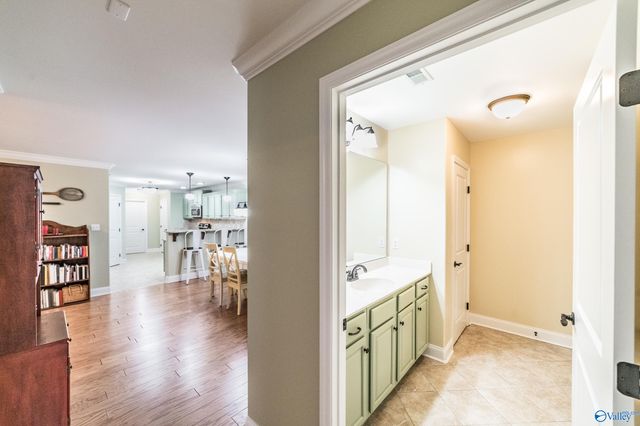 55 Moore Farm Circle NW 55, Huntsville, AL 35806