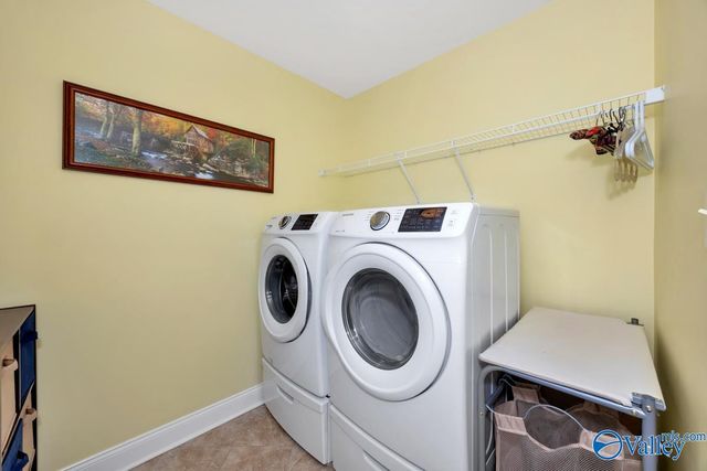 55 Moore Farm Circle NW 55, Huntsville, AL 35806