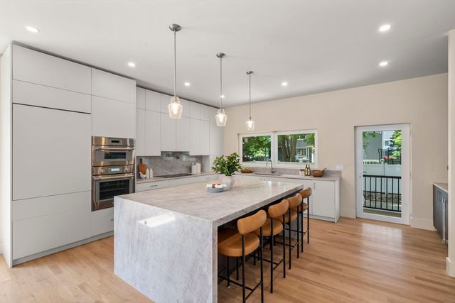 58 Bontempo Rd, Newton, MA 02459