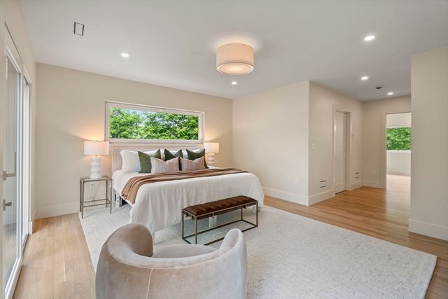 58 Bontempo Rd, Newton, MA 02459