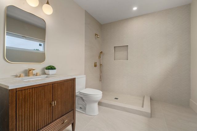 58 Bontempo Rd, Newton, MA 02459