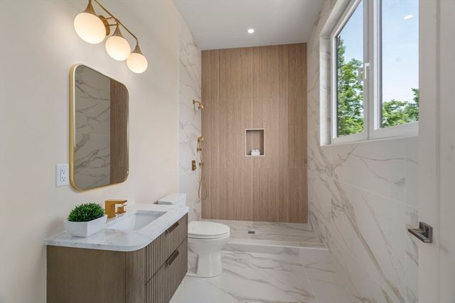 58 Bontempo Rd, Newton, MA 02459