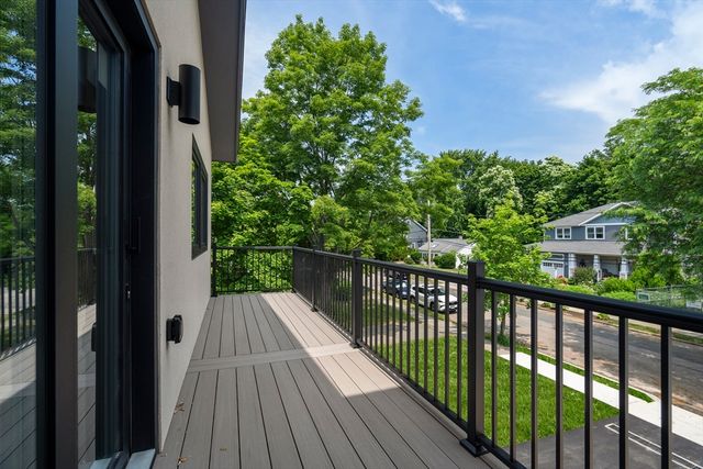 58 Bontempo Rd, Newton, MA 02459