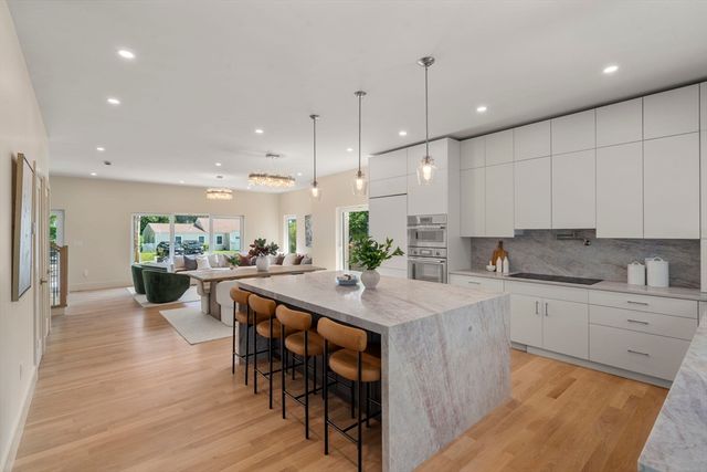 58 Bontempo Rd, Newton, MA 02459
