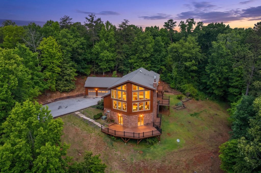 826 Clearview Drive, Ringgold, GA 30736