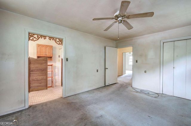 106 Sunset Drive SE, Lindale, GA 30147