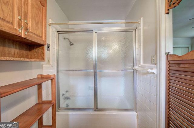 106 Sunset Drive SE, Lindale, GA 30147