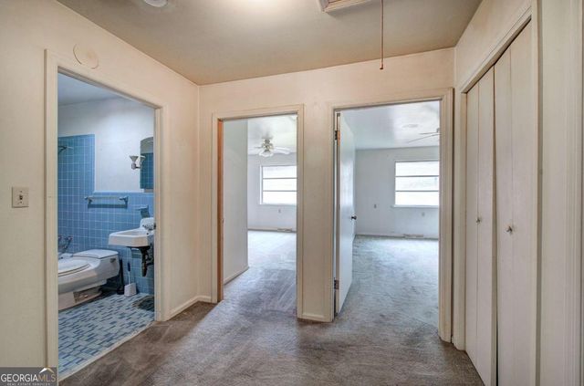 106 Sunset Drive SE, Lindale, GA 30147