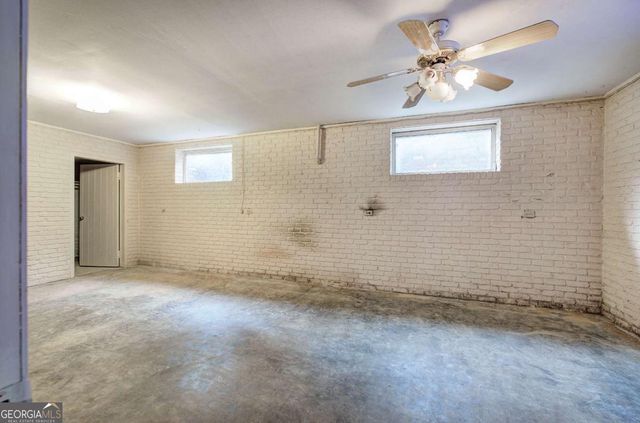 106 Sunset Drive SE, Lindale, GA 30147