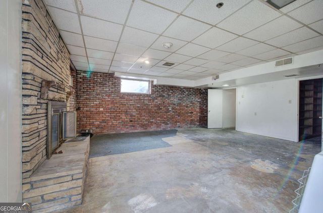 106 Sunset Drive SE, Lindale, GA 30147