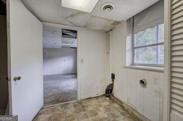 106 Sunset Drive SE, Lindale, GA 30147