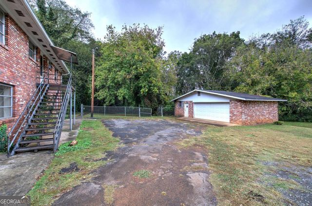 106 Sunset Drive SE, Lindale, GA 30147