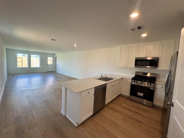 13351 Wind Field Drive, Montgomery, TX 77316