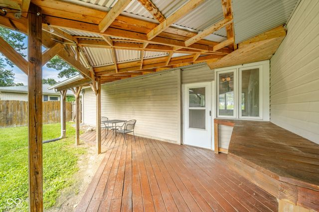 1303 Oakland Drive, Anderson, IN 46012