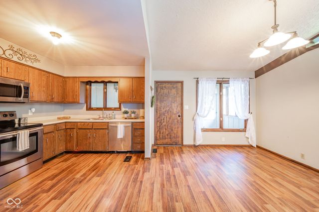 1303 Oakland Drive, Anderson, IN 46012