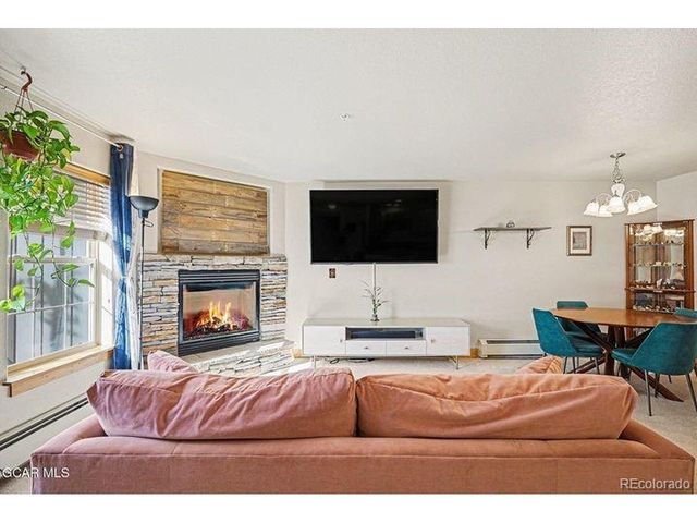 200 GCR 8344 22, Fraser, CO 80442