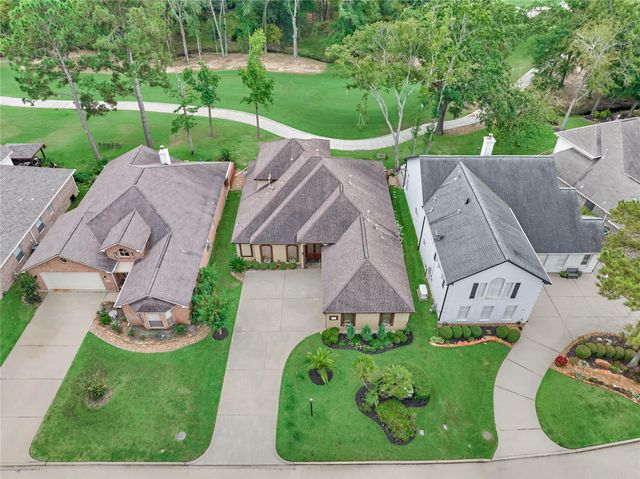 203 Monterrey Road E, Montgomery, TX 77356