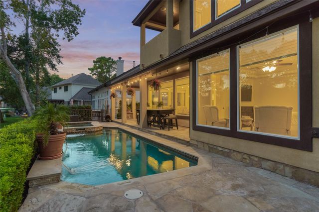 203 Monterrey Road E, Montgomery, TX 77356