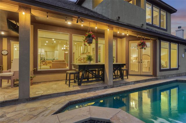 203 Monterrey Road E, Montgomery, TX 77356