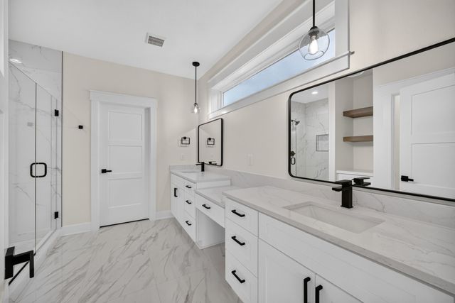 255 NW Woodmoor Drive, Waukee, IA 50263
