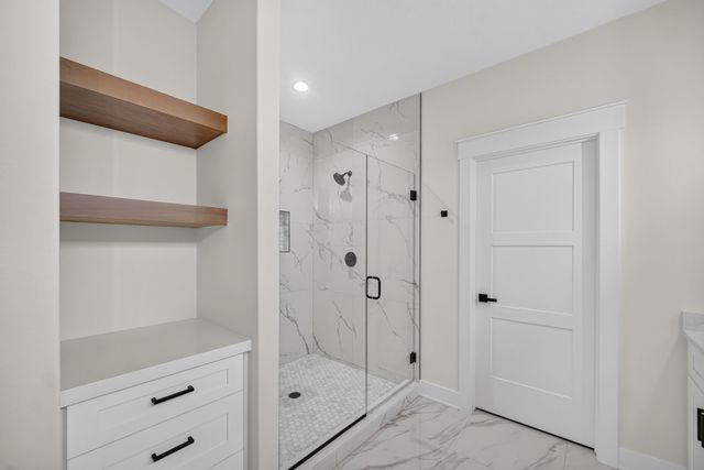 255 NW Woodmoor Drive, Waukee, IA 50263