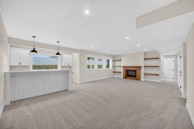 255 NW Woodmoor Drive, Waukee, IA 50263