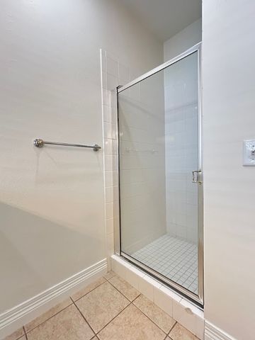 700 Cornell Street, Bentonville, AR 72712