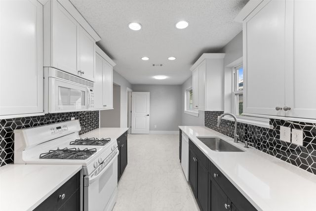 2325 Monticello Drive, Mesquite, TX 75149