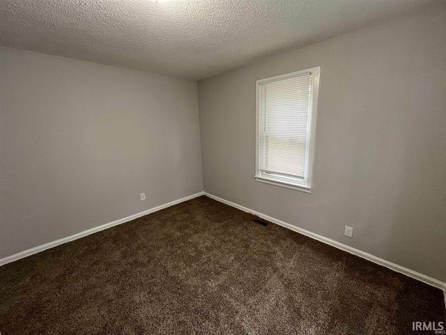 709 S Vine Street, Muncie, IN 47302