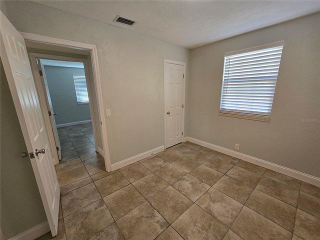 925 SCHOOL STREET, Daytona Beach, FL 32114