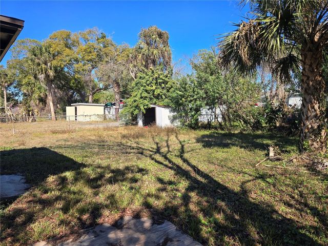 925 SCHOOL STREET, Daytona Beach, FL 32114