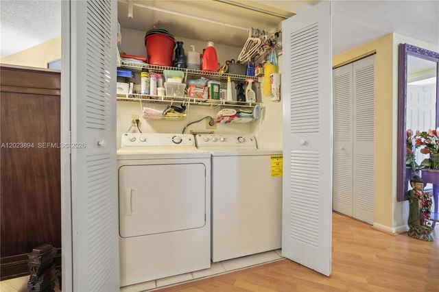 21300 San Simeon Way N5, Miami, FL 33179