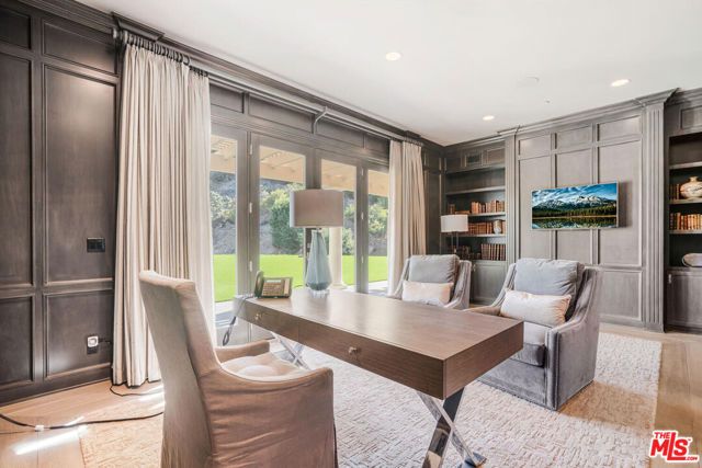 3063 W Stafford Road, Thousand Oaks, CA 91361