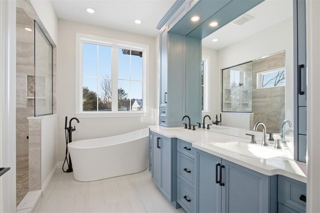 69166 Slating Lane, Bruce, MI 48065