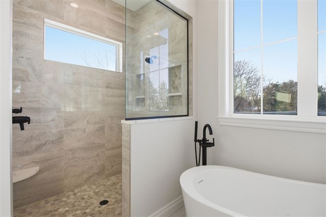 69166 Slating Lane, Bruce, MI 48065