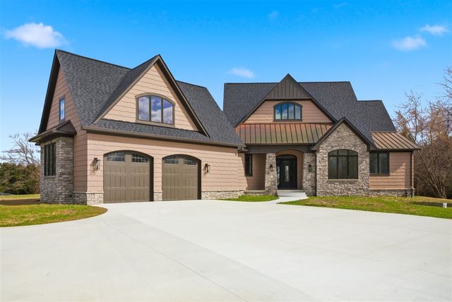 69166 Slating Lane, Bruce, MI 48065