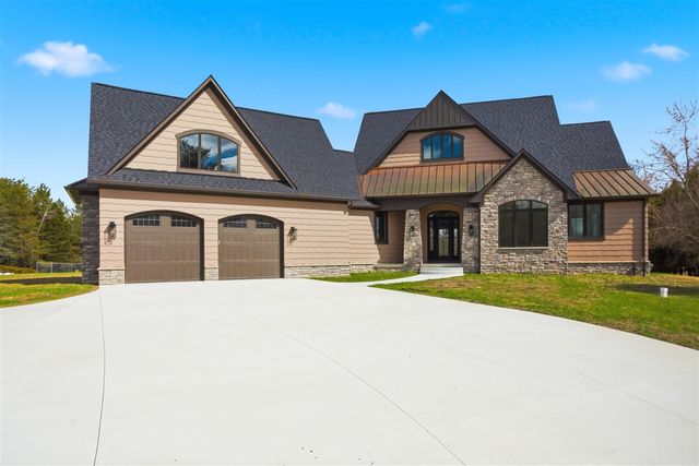 69166 Slating Lane, Bruce, MI 48065