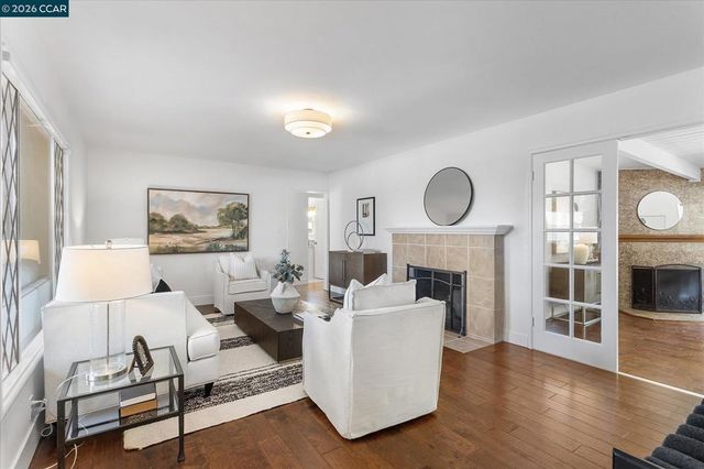 4596 James Ave, Castro Valley, CA 94546