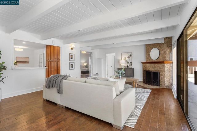4596 James Ave, Castro Valley, CA 94546