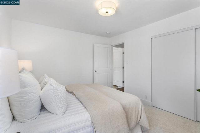 4596 James Ave, Castro Valley, CA 94546