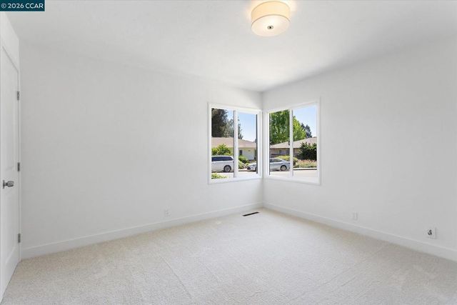 4596 James Ave, Castro Valley, CA 94546