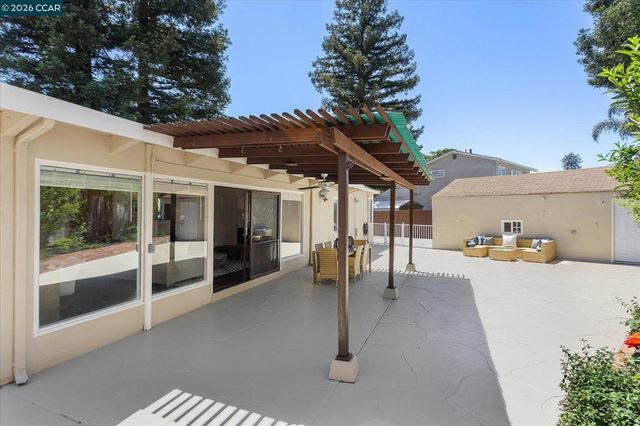 4596 James Ave, Castro Valley, CA 94546
