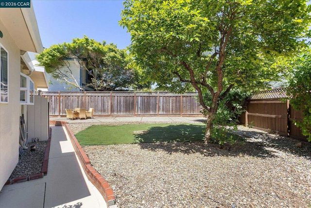 4596 James Ave, Castro Valley, CA 94546